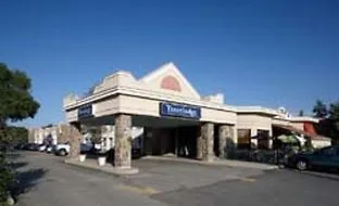 Travelodge By Wyndham Cambridge - Waterloo Kanada