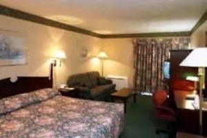 Travelodge By Wyndham Cambridge - Waterloo Hotel