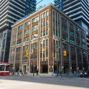 Sutton Place Торонто